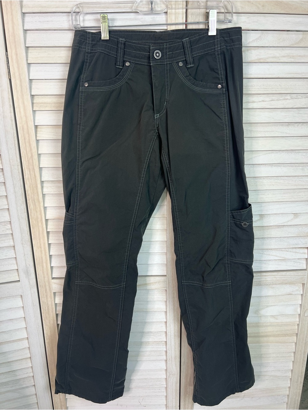 Kuhl Women's Cargo Straight-Leg Utility Pants Olive Green Pockets